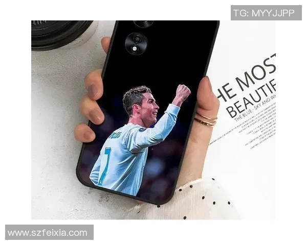 足球明星手机壳贴纸图片分享让你的手机与众不同的个性化选择